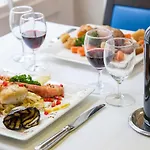 Aneto ホテル ルルド