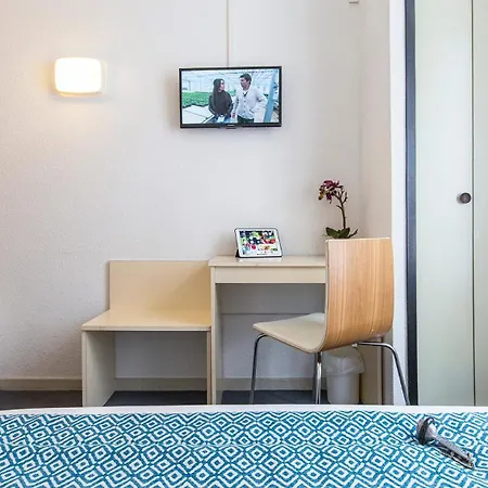 阿内托酒店 卢德