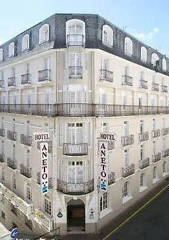Hotell Aneto