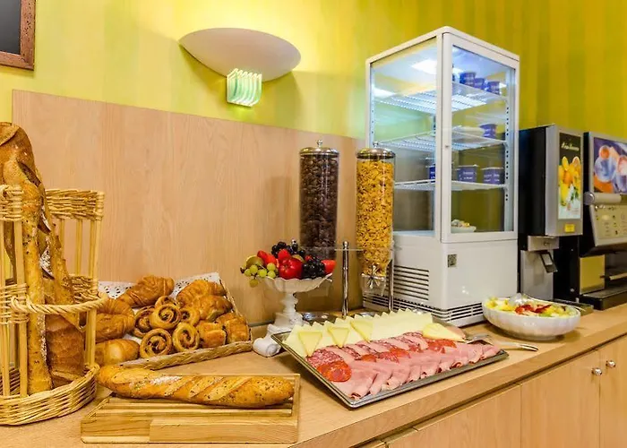 Aneto Hotell Lourdes